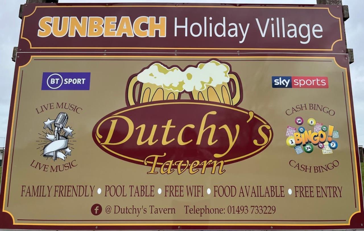 Signature, Scratby - Two Bed Chalet, Sleeps 7, Free Wi-Fi, Bed Linen And Towels Included, Pets Welcome And Onsite Entertainment Available Luaran gambar